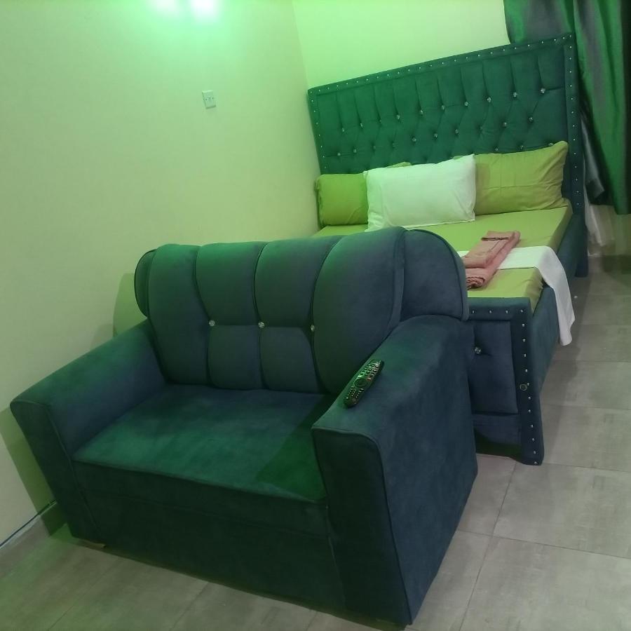 La Grande Cosy Studio Apartment Mtwapa Kültér fotó