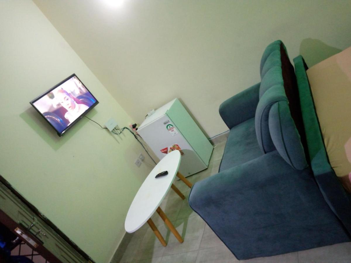 La Grande Cosy Studio Apartment Mtwapa Kültér fotó