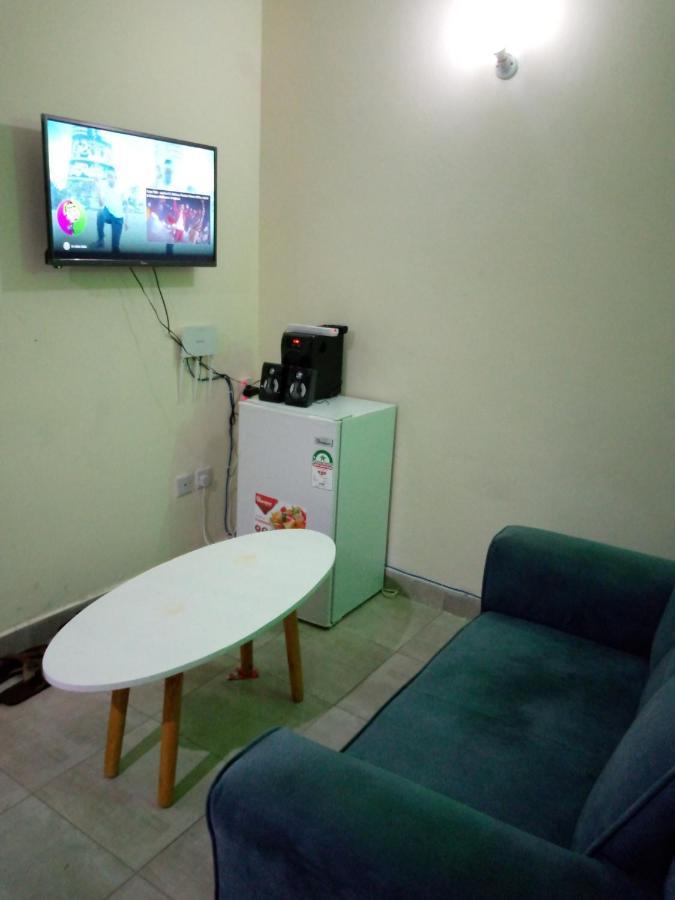 La Grande Cosy Studio Apartment Mtwapa Kültér fotó